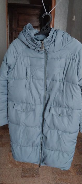 Продам куртку. Теплая очень.  Покупала для себя.