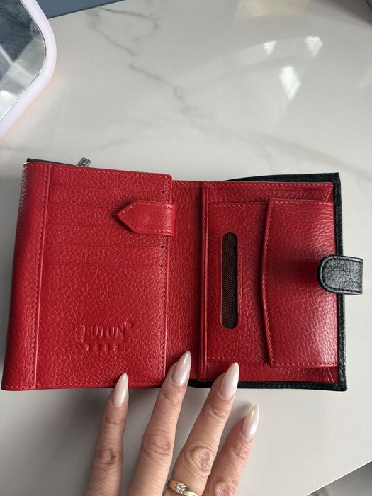 Продам портмоне в идеальном состоянии