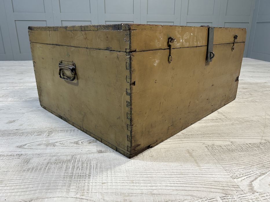 Старинен сандък масив Г313