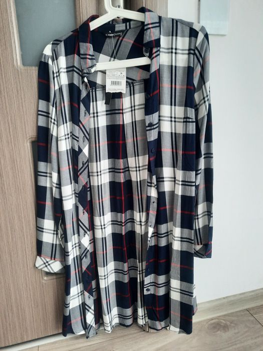 Camasa dama  ( tunica),marimea 36