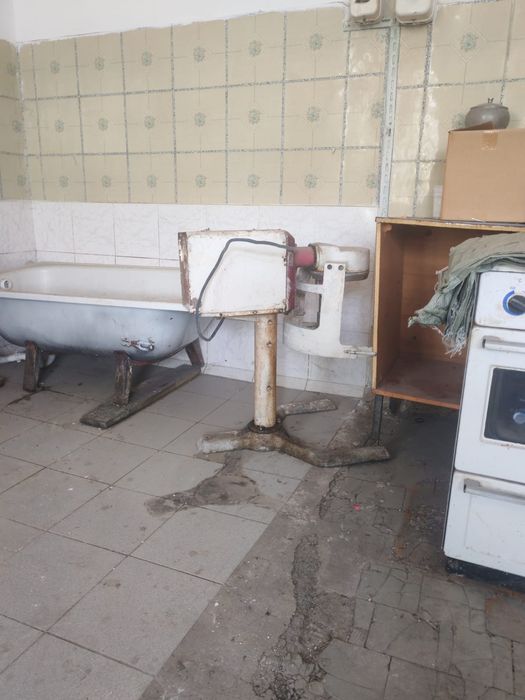 Продам оборудование для хлебопекарни