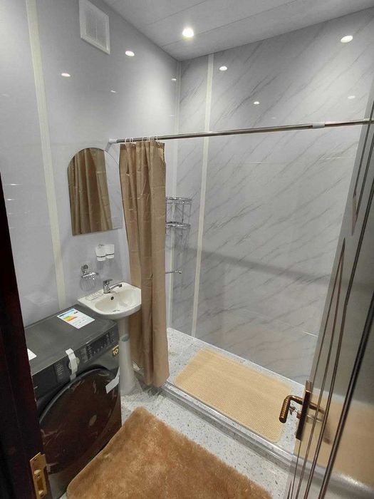 ПРОДАЕТСЯ 2/4/4 Ор-р: Чиланзар 20 Чиланзарский_район