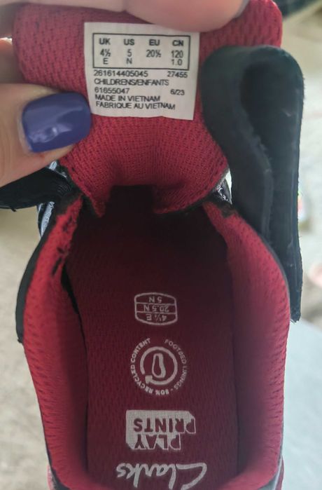 Детски обувки Clarks! НОВИ !