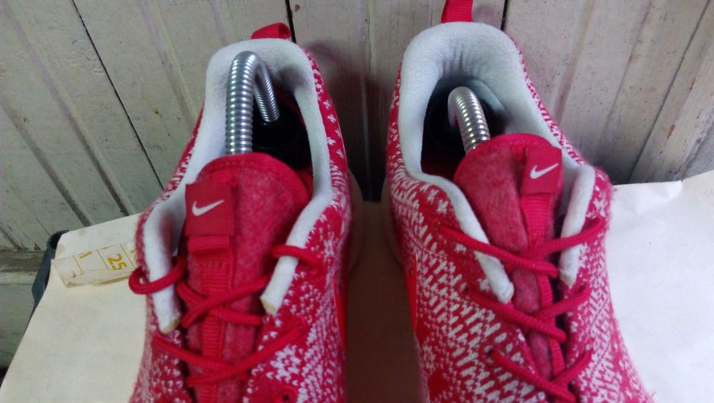 ''Nike Roshe One Winter''оригинални маратонки 40 номер