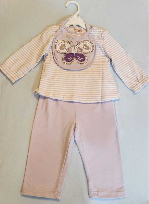 Комплект для девочки новорожденных,  кофта, штаны, нагрудник