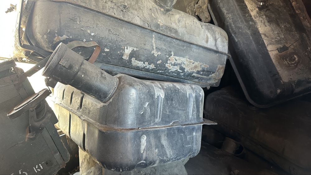 Бензобак Зил 131