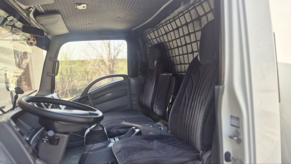 Isuzu CNG N82 2015 sotiladi