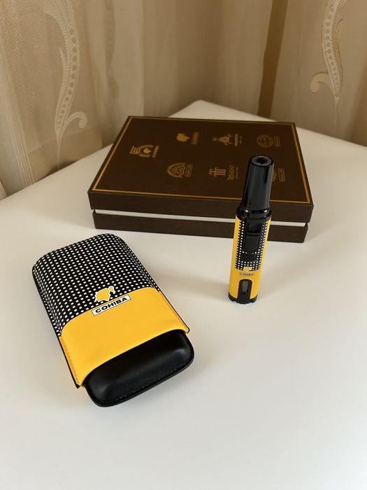 Cohiba комплект за пури – кожен калъф за 3 пури + запалка