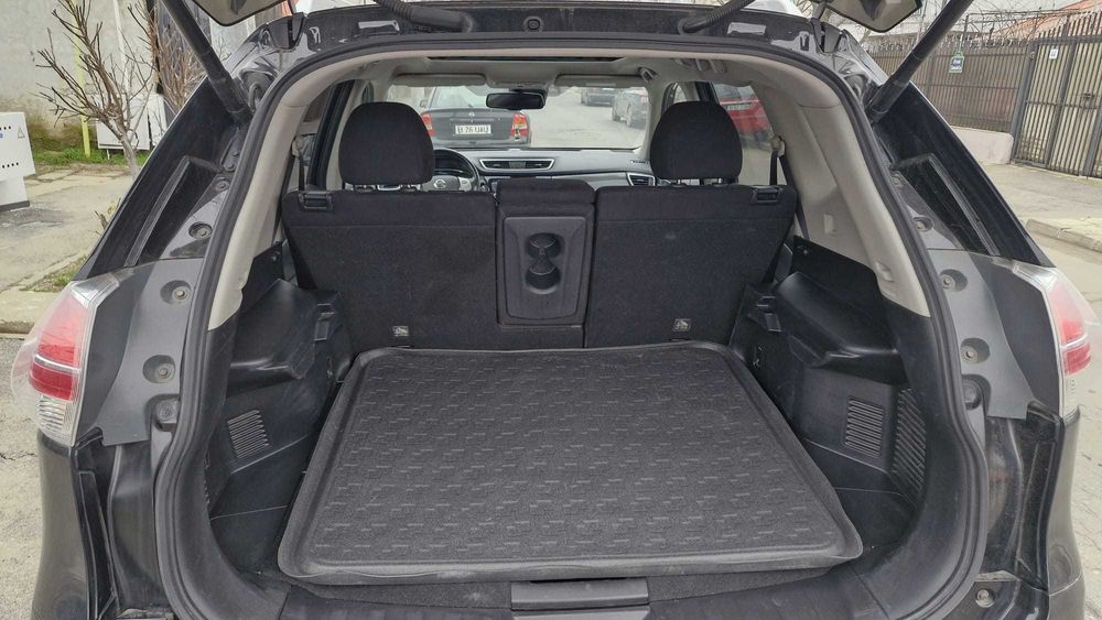 Nissan X-TRAIL/ 2.0/Automata/ 2017 / 4x4 / camere 360