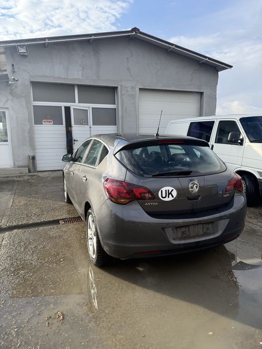 Dezmembrez piese astra j capota bara faruri usa oglinda haion motor