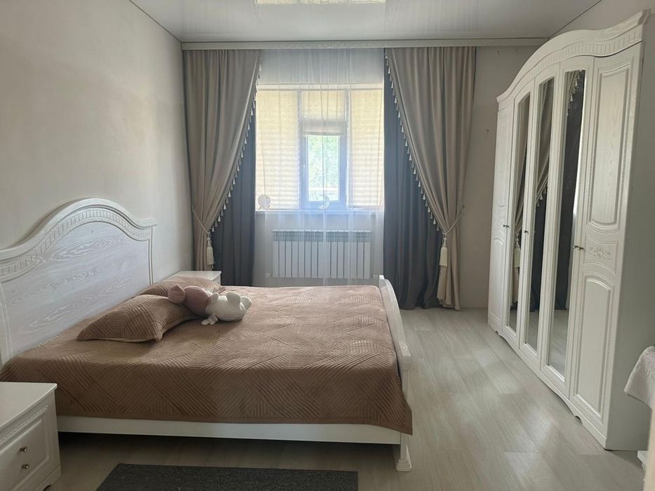 продается дом в центре города