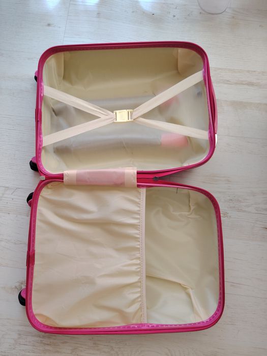 Детски куфари на колелца