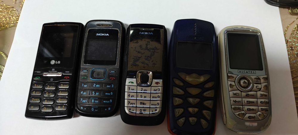 Lot 5 telefoane Nokia 3510! Nokia 1208 Nokia 2610 Lg Gb115 Alcacatel One Touch 557