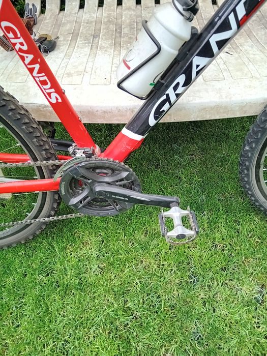 Vând bicicleta GRANDIS adusa de doua zile din Germania
