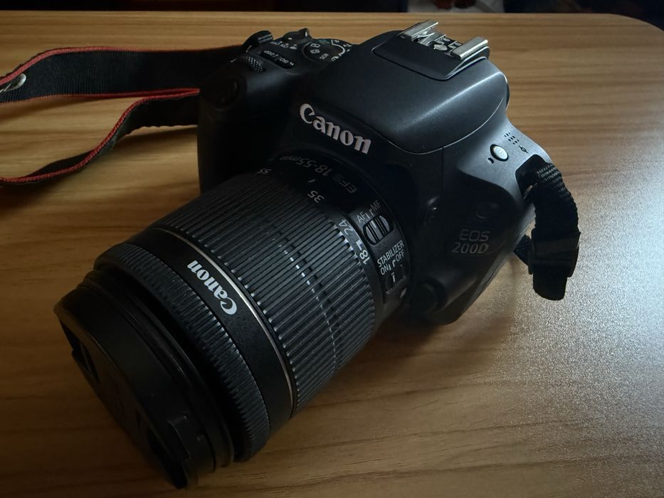 Canon Eos 200D DSLR