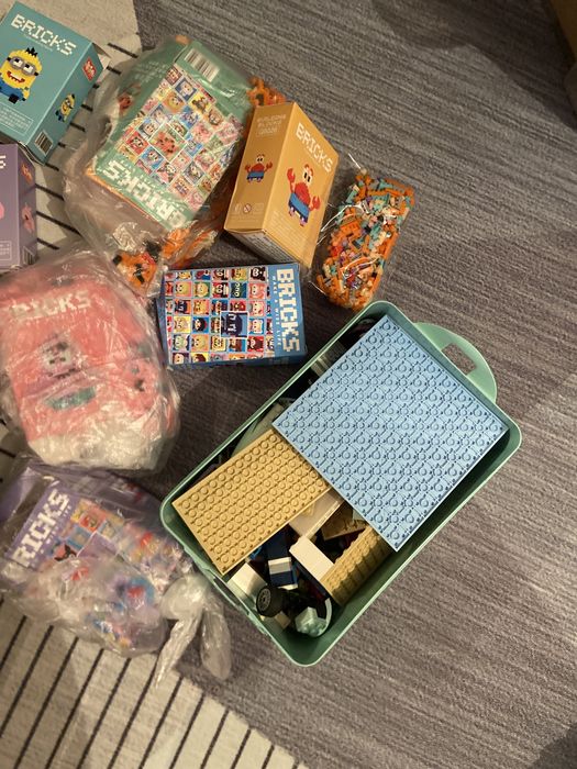 Конструктор + бокс для конструктора