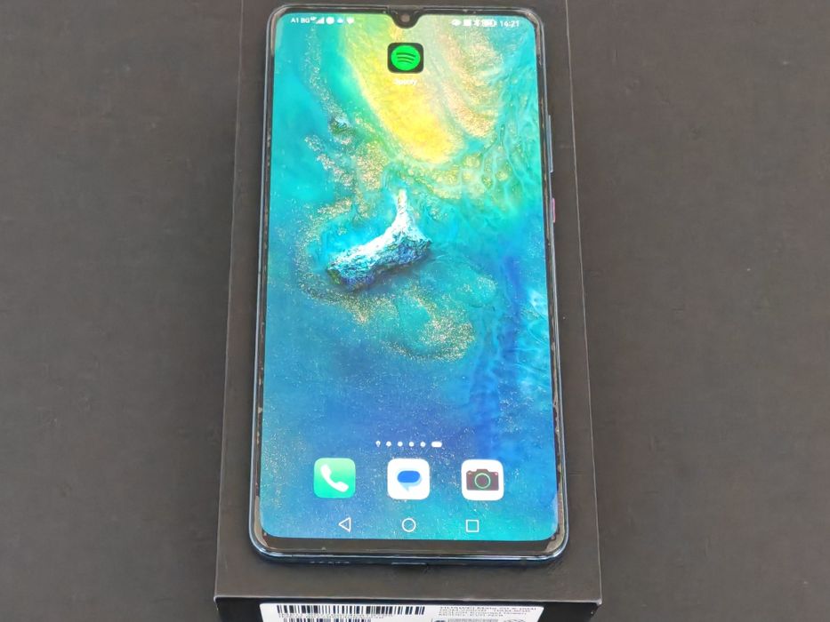 Отличен Huawei Mate 20X 5G 8GB RAM 256 GB