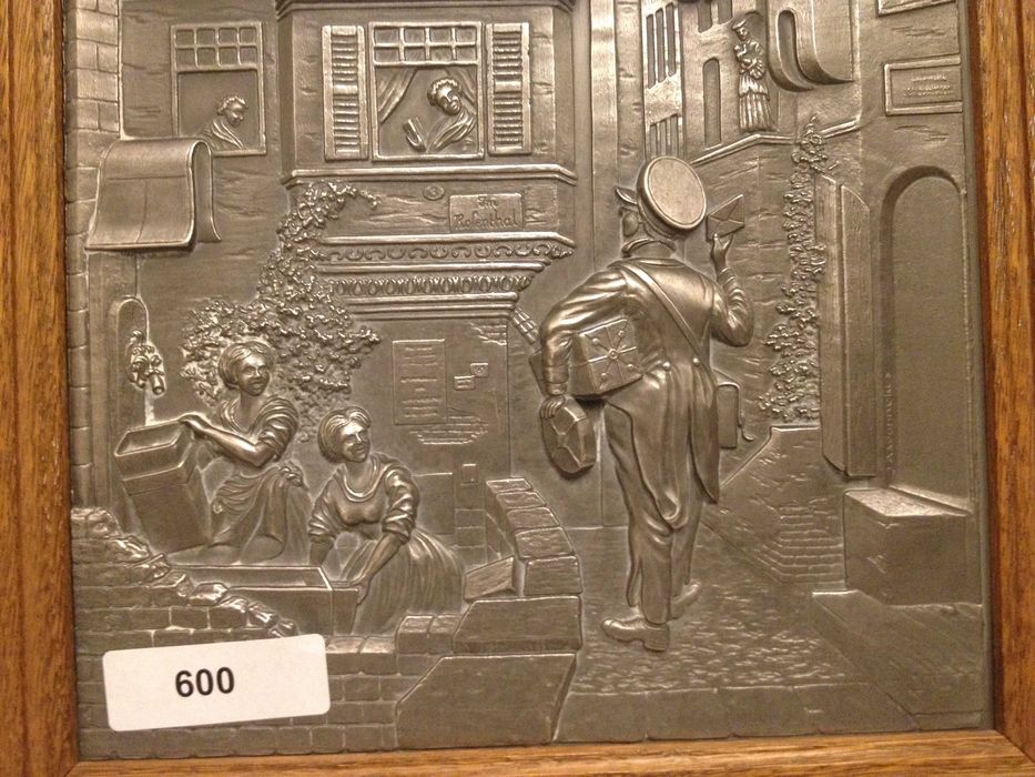 Vintage! Нови! Вечният младоженец и Пощальонът Немски калаени картини.