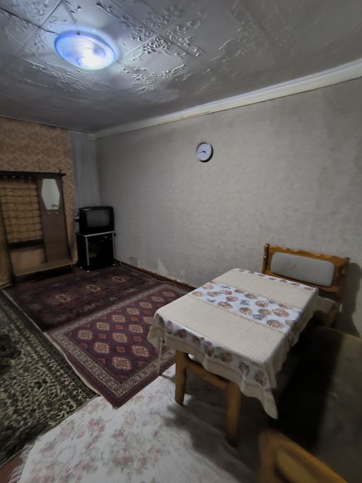 Аренда. 2 х ком квартиру Спутник 3. 2/2 в деревянном доме с обстановко