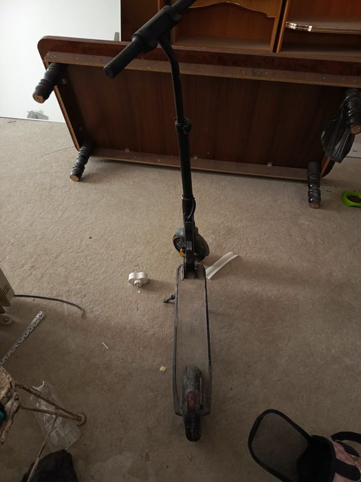 Элекроный самокат