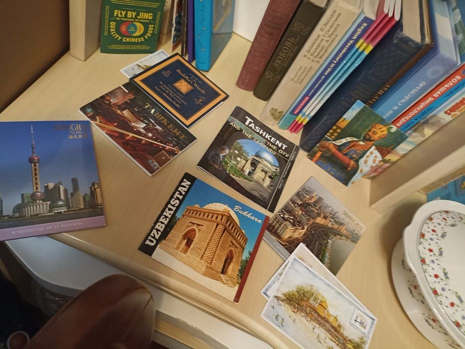 Продам всю свою библиотеку за 450 000