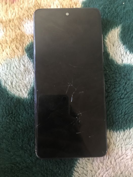 Продам обменяю лот нерабочих телефонов