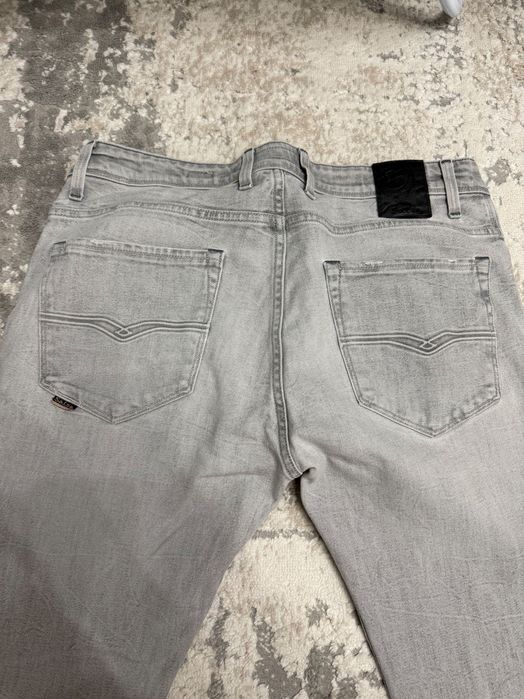 Blugi Slim Tapered Salsa