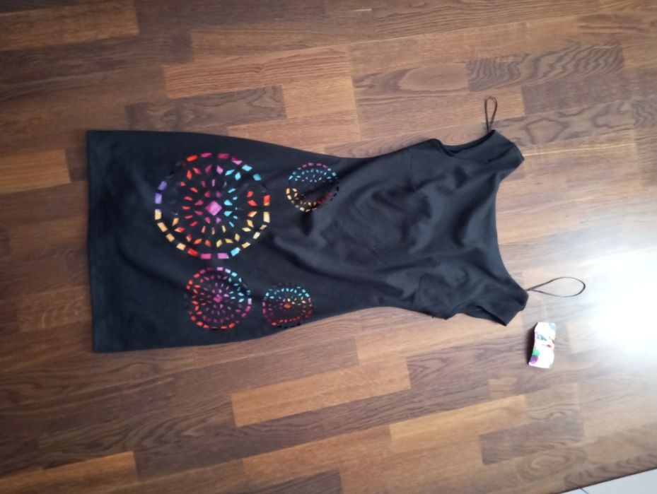 Desigual  нова рокля