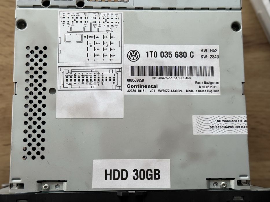 Оргинална навигация от Pasat CC 2011г