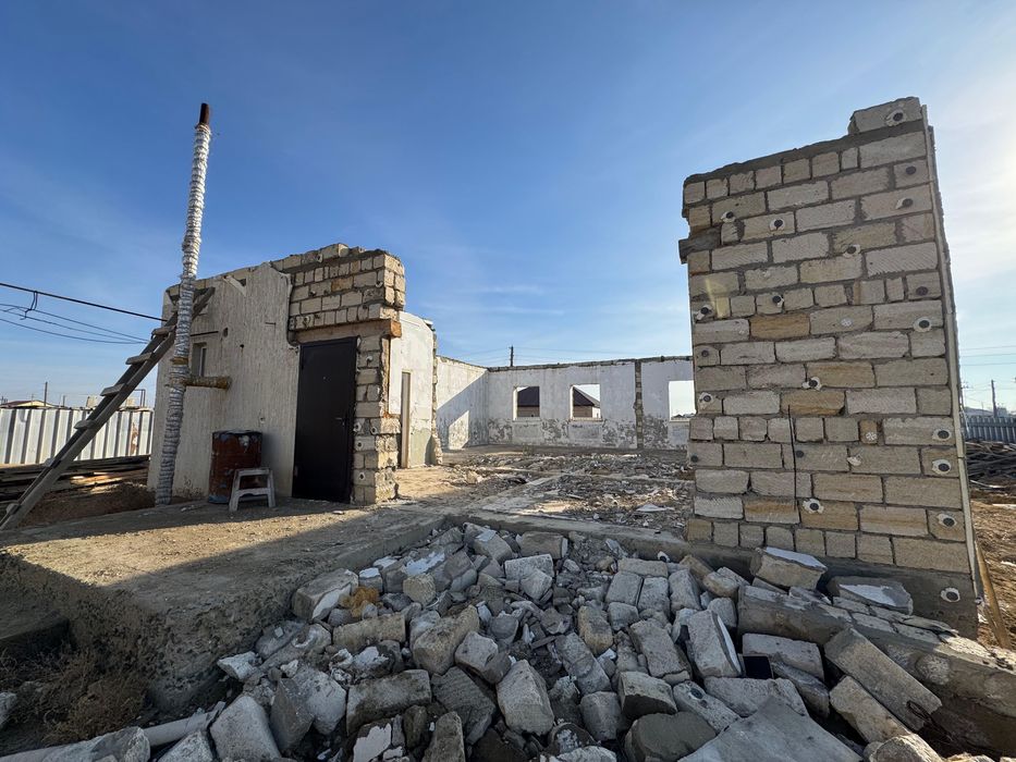 Гараж сатылады. Хабарласын