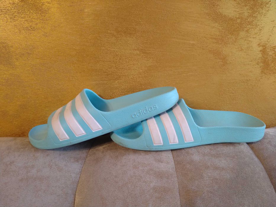Adidas -чехли 37.5 номер