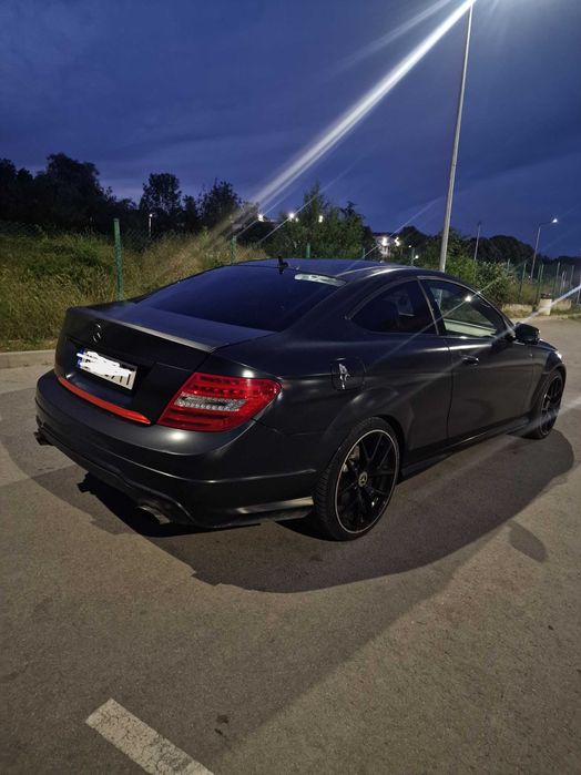 Mercedes C250 CDI Coupe Edition 1 Paket (AMG) BlueEFFICIENCY 7G-Tronic