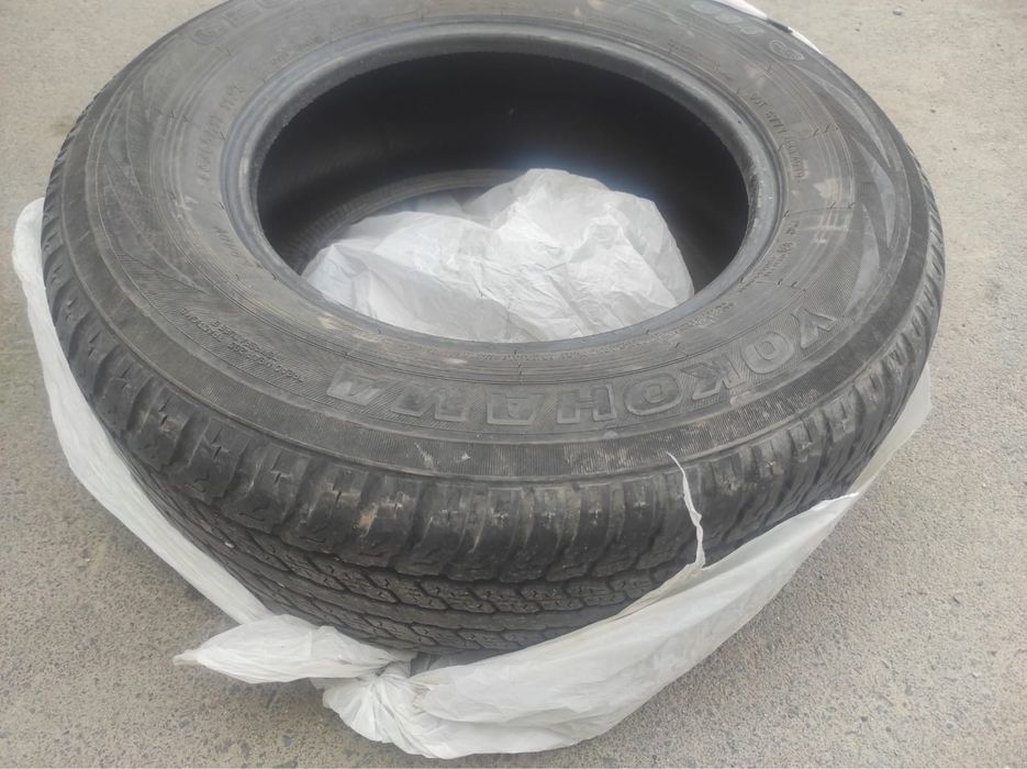 Продам компоект шин 265/65 r17