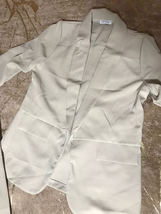 Кремав комплект (носен 2 пъти)