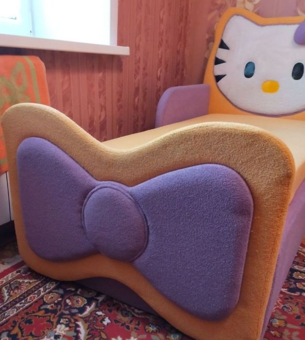 Кровать детская .