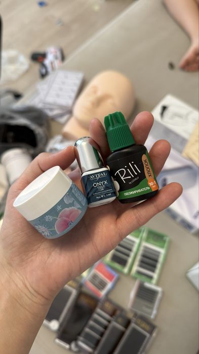 Материалы для наращивания ресниц