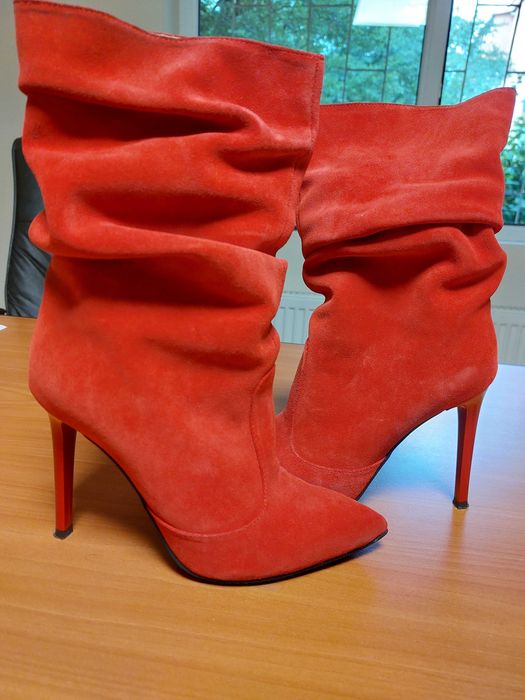 Cizme din piele naturala