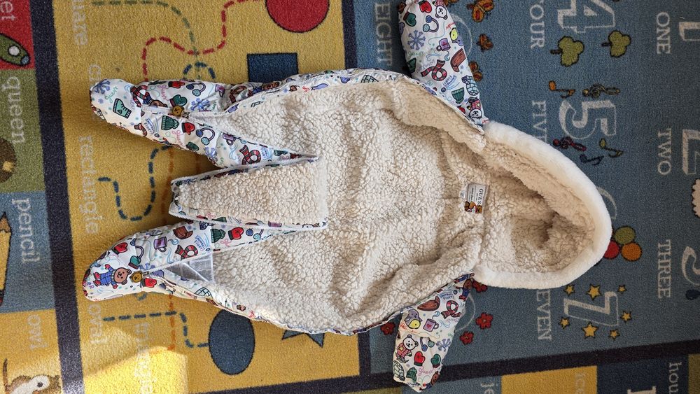 Космонавт GUESS 12м