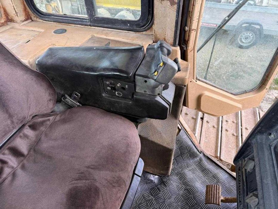 Buldozer Caterpillar D5M LGP, 2003