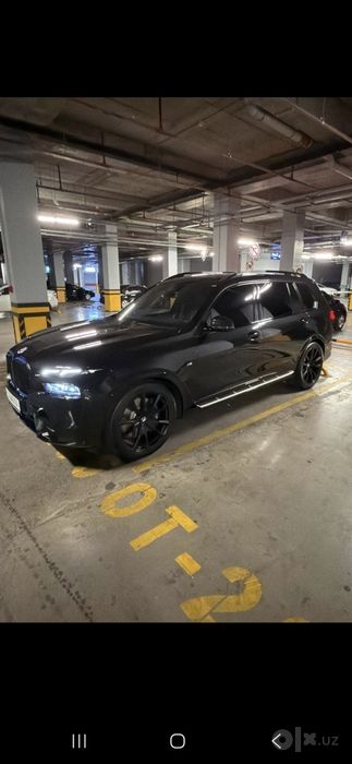 BMW X7 40i  Насия. савдога. берилади