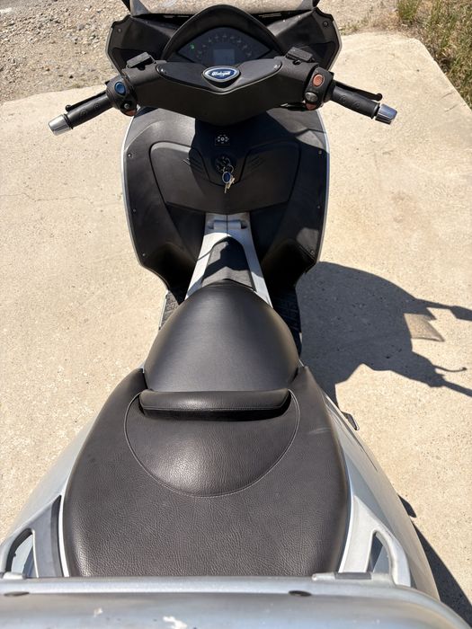 MaXi Scuter Malaguti spiderMax GT500