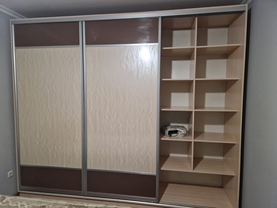 Шкаф купе 3 секций