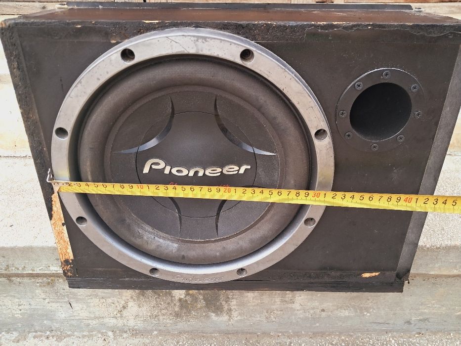 Cutie subwoofer auto portbagaj