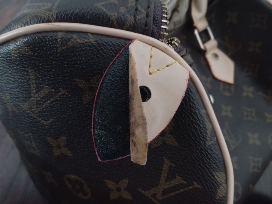 Geantă Louis Vuitton