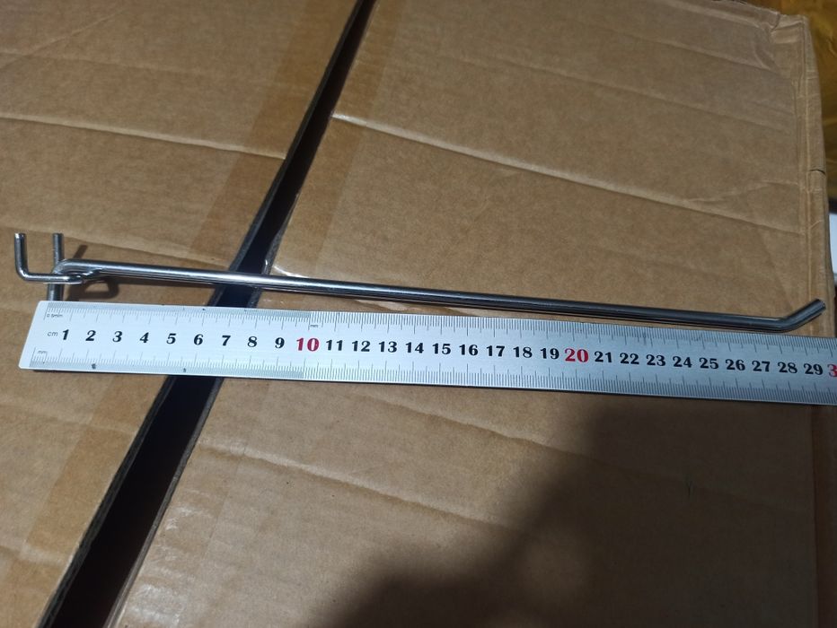 Крючки для экономпанели