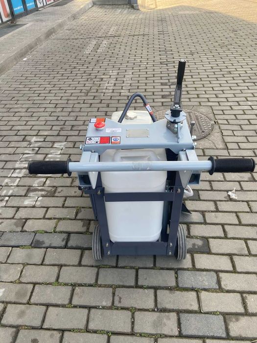 Inchiriem Masina taiat asfalt/beton Disc500mm, 15Cp Honda, maxim 180mm