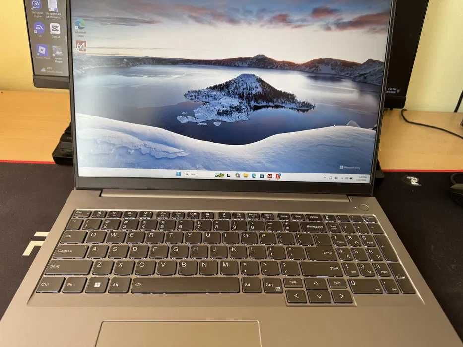 Laptop i7-13700H / 32GB / 1TB SSD / Garantie + Baterie 100%