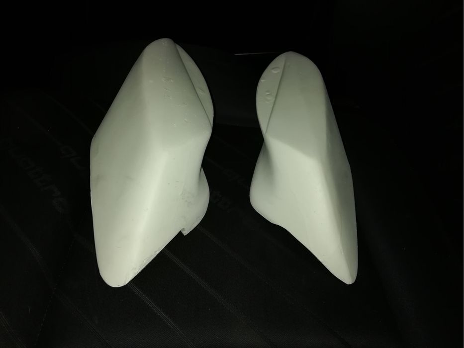 Проставки под спойлер Ауди 80