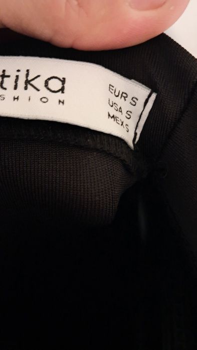 Продам платье б/у