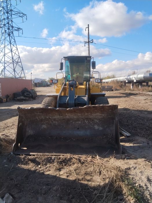 Продам погрузчик ZL50G  3 куба